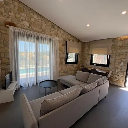 Exclusive New With Private Pool - 2br Ferienhaus