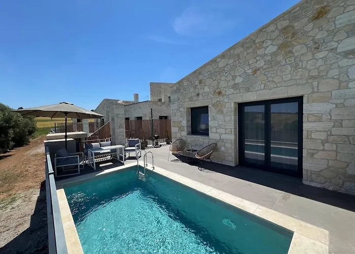 Exclusive New With Private Pool - 2br