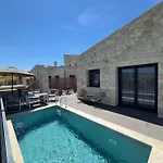Exclusive New With Private Pool - 2br