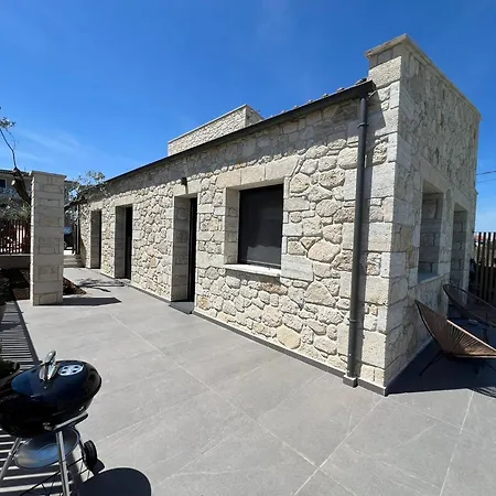 Exclusive New With Private Pool - 2br Néa Fókaia