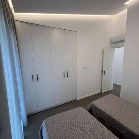 Exclusive New With Private Pool - 2br Néa Fókaia