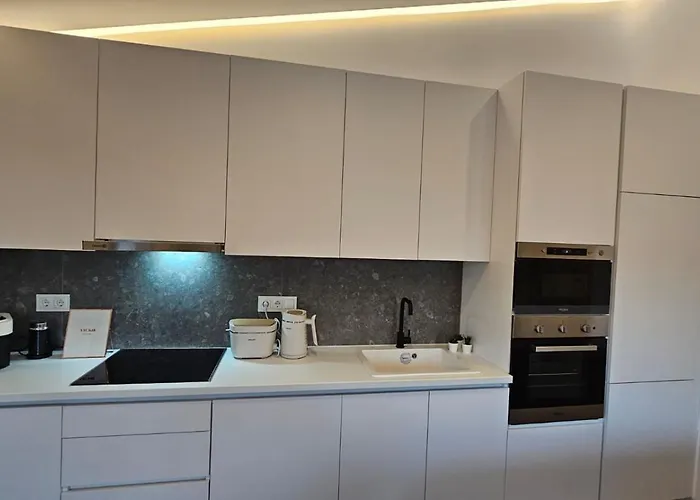 Exclusive New With Private Pool - 2br Néa Fókaia