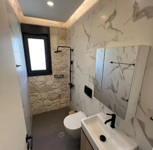 Exclusive New With Private Pool - 2br * Néa Fókaia